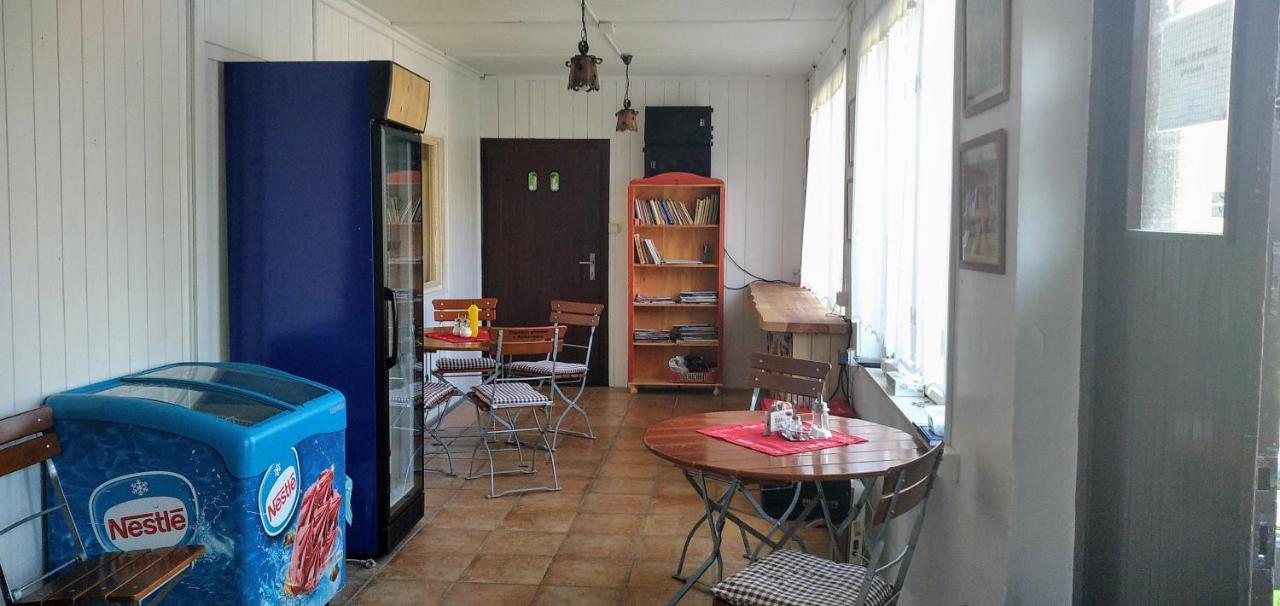 Retro Kemp Pod Boubinem Horni Vltavice ภายนอก รูปภาพ